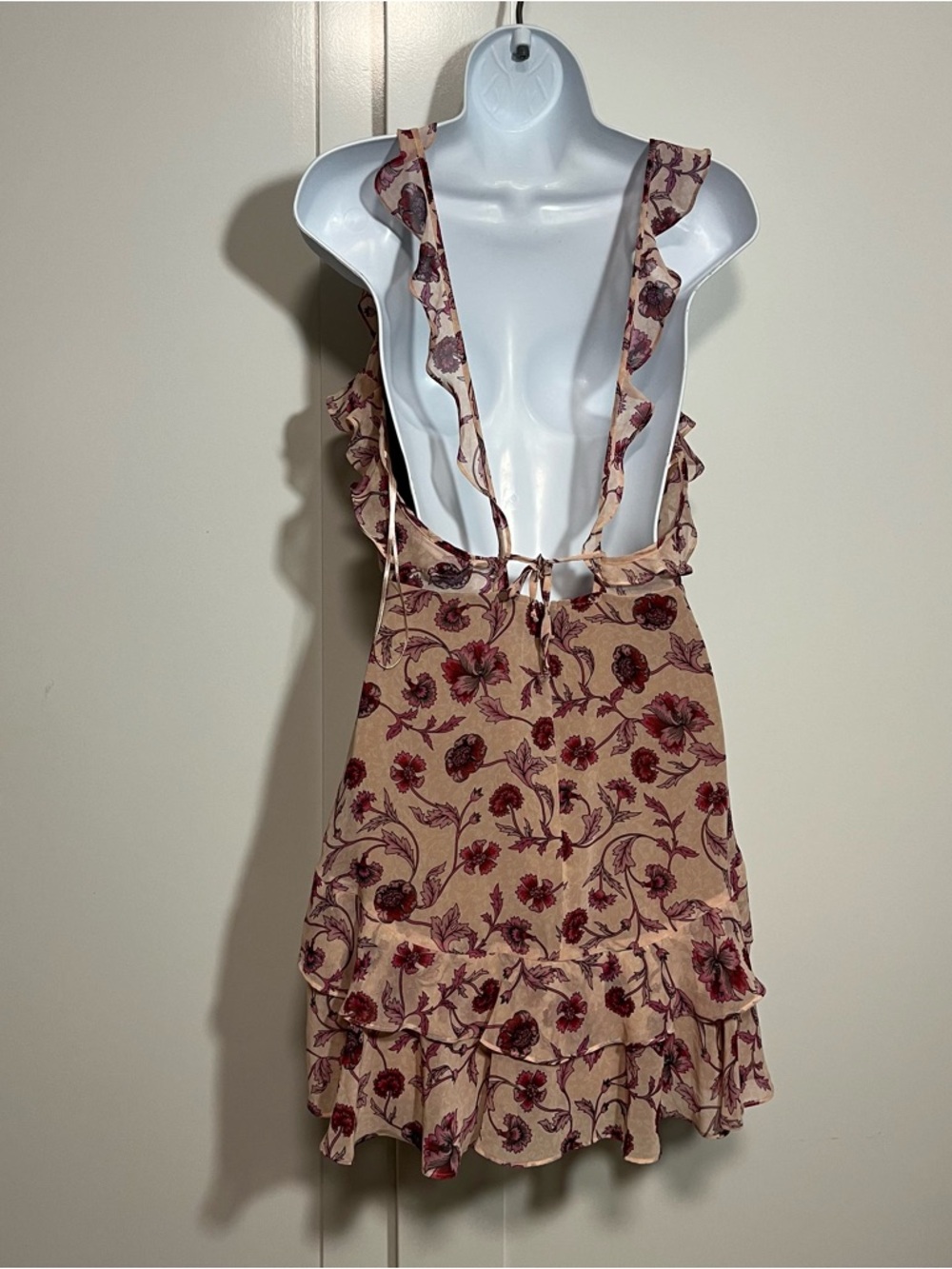 For Love & Lemons Poppy Floral Dress Worn By Hailey Bieber Size Medium Sundress - Picture 8 of 10